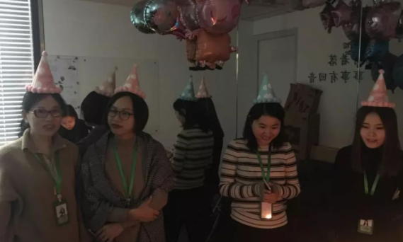 1月格派新能源總部集體生日會